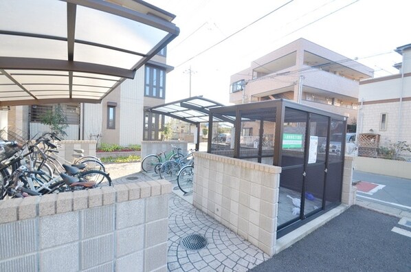 ルーヴル三橋 Aの物件内観写真